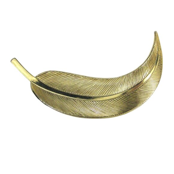 Feather Goldtone Brooch Pin Vintage Circa 1960 Bird MOD Modern - Picture 1 of 4
